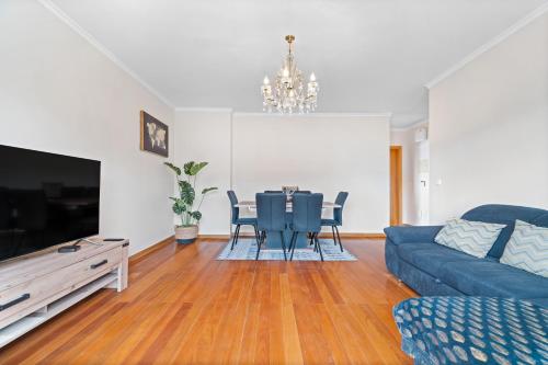 Avista Navios Holiday Home - Sea View & Free Parking in Funchal