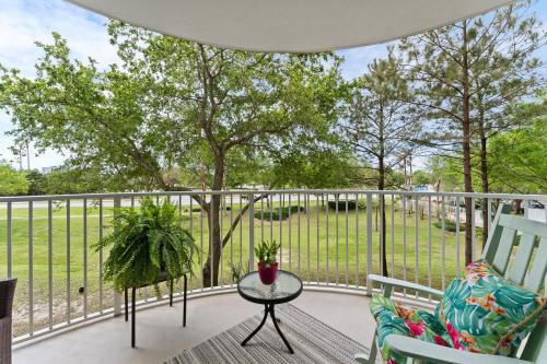 5 Star Resort 2BR 2 BATH King Suite Shuttle Pools Across from Beach 2208 photo 15