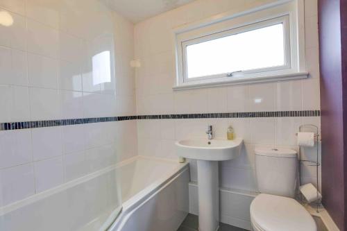 Bilik mandi di Blackwater Terrace Witham