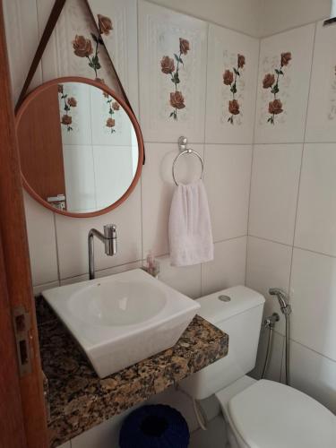 Ένα μπάνιο στο Taperapuã Casa Lírio dos Vales