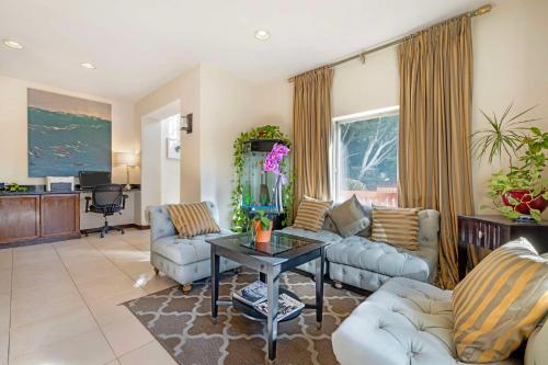 Best Western Downtown San Diego Image