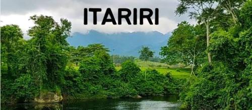 Landskap semula jadi dekat dengan chalet