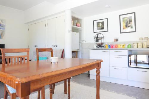 Kuchyň nebo kuchyňský kout v ubytování Annabells B&B