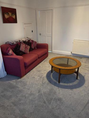 Χώρος καθιστικού στο cozy two bedroom home