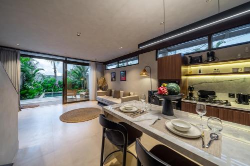 Φωτογραφία από το άλμπουμ του Stunning Mulu A1 Brand New Private Villa in Badung - Huge Pool - Modern Luxury σε Uluwatu