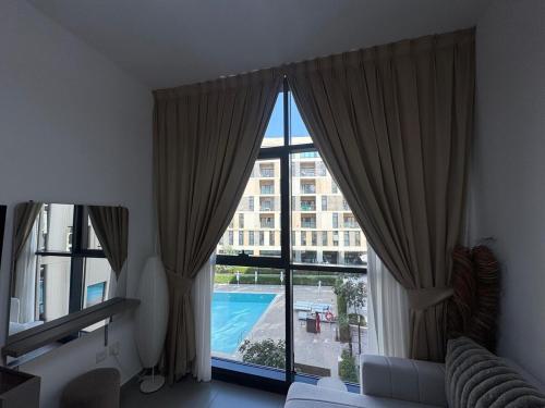 Bazén v ubytování Panaromic pool view 1BR nebo v jeho okolí