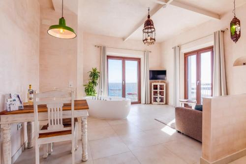 Apartamentos La Residencia Tarifa