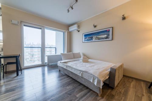 Postel nebo postele na pokoji v ubytování Malta Deluxe - AC - Parking - City View