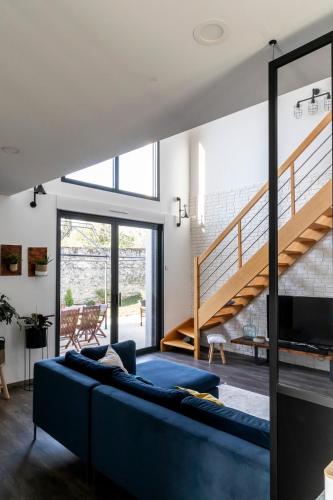 Photo de la galerie de l'établissement Villa lumineuse en forêt de Fontainebleau, à Montigny-sur-Loing