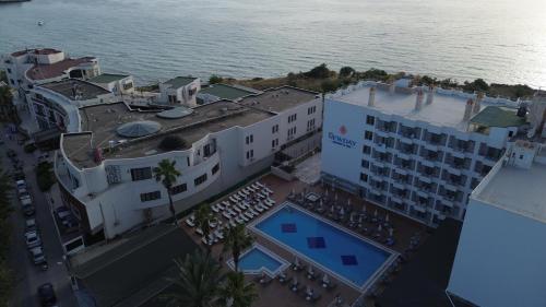 Πισίνα στο ή κοντά στο Ada Newday Resort Hotel