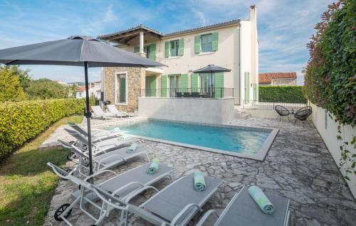 Villa Morgan for 8 people in Central Istria with 45 m2 private pool & pet friendly