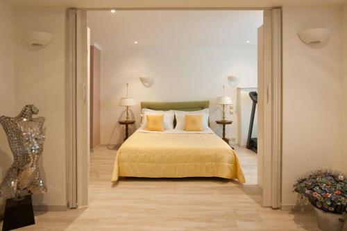 Acropolis Luxury Apartment