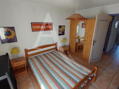CONFORTABLE T2 EN FRONT DE MER, PARKING, WI-FI