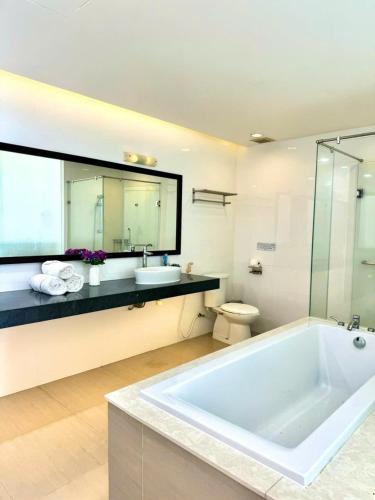 Bilik mandi di Căn Hộ Ocean Vista-Mũi Né-Phan Thiết