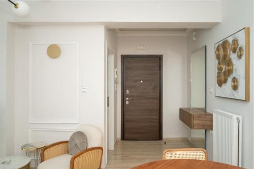 Margo Luxury Living 1 with SeaVIEW by 8essentially