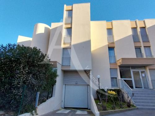 6 PERS, 2 CHAMBRES, DERNIER ETAGE EN FRONT DE MER