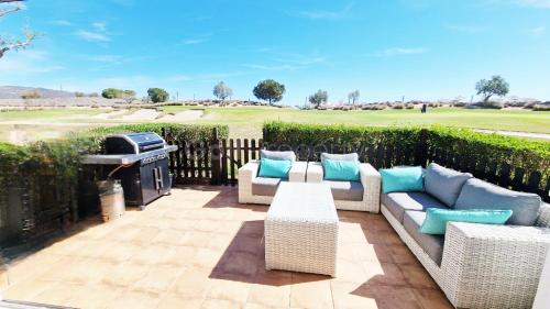 Modern and stylish, 2-bed ground floor apartment