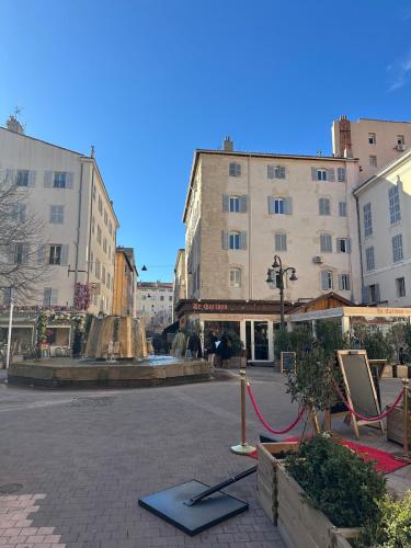 Grand studio au cœur du vieux port!