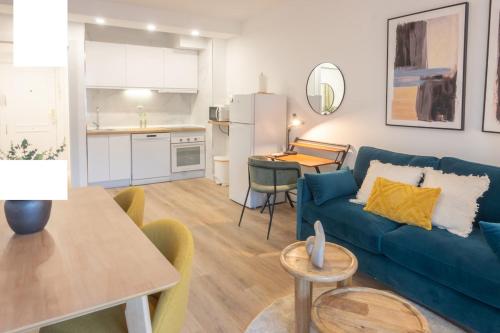 Elegant temporary apartment on street hiruela Temporal DHI17