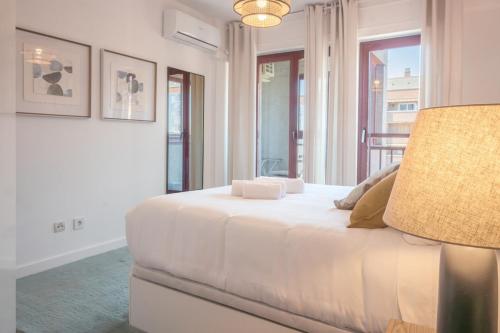 Elegant temporary apartment on street hiruela Temporal DHI17
