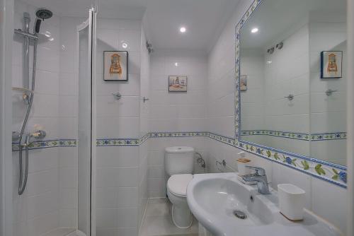 Sea View Puerto Banus Apt SAUNA and PARKING RDR165