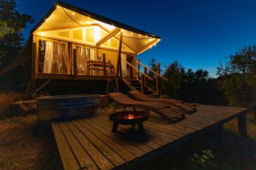 Mynd úr myndasafni af Glamping Stregaia í Massa Marittima
