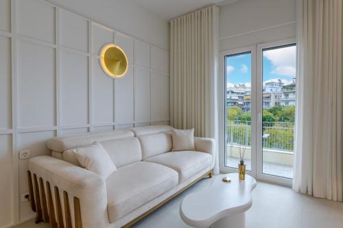 Apollo - Luxenia Suites