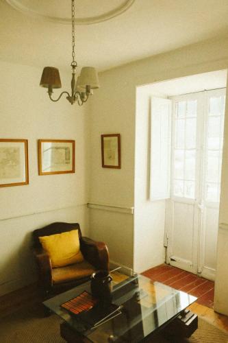 Hostel Baqueira - Refugi Rosta - PyrenMuseuにあるシーティングエリア