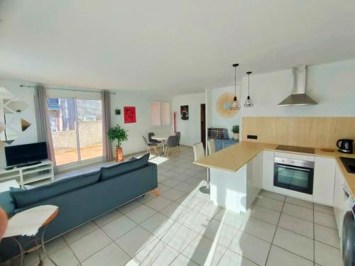 Le 109 : Calme, terrasse, garage et confort en pleine ville