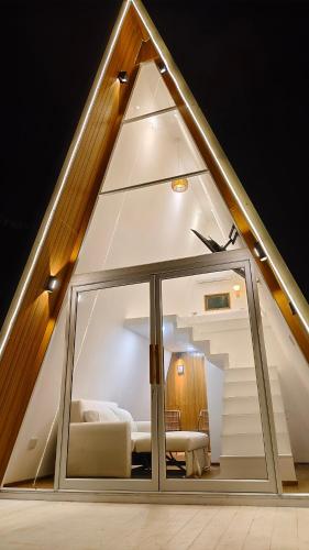 Фотография из галереи Tid Khao Glamping & Bar в городе Tha Kradan