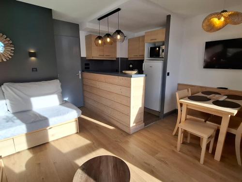 Appartement cosy à Plagne 1800, 4-5 pers, accès piscine - FR-1-181-2842
