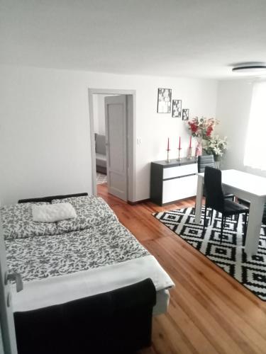 Ένα ή περισσότερα κρεβάτια σε δωμάτιο στο Apartament Brójce Lubuskie