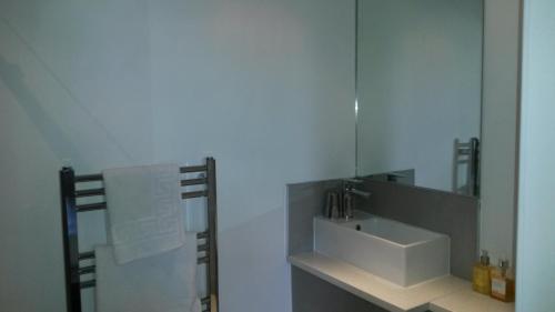 Ένα μπάνιο στο Ravenswood Guest House