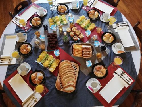 Đồ ăn tại/gần nhà nghỉ B&B