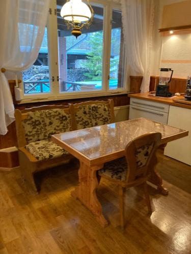 Posezení v ubytování Ferienwohnung am Waldesrand