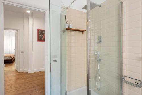 Bordeaux luxury apartment Rome