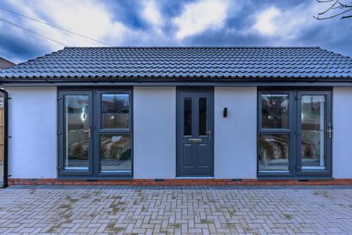 Foto Cosy single storey bungalow with garden, parking 6