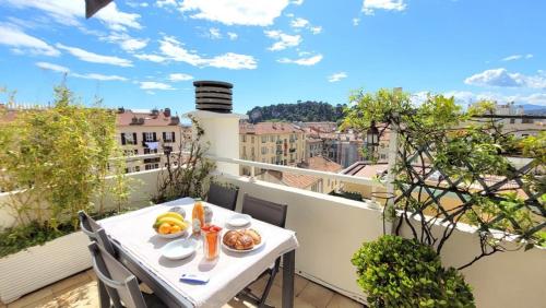 Cosy penthouse Le Port 2 BR - 2 Bath