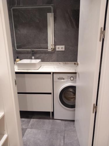 Valencia Aparthotel HBB