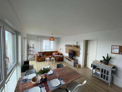 Posezení v ubytování Ferienwohnung Goitzschetraum