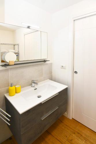 [Navigli-Tortona]Ampio Monolocale, Garage Gratuito