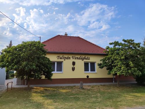 Tulipán Vendégház Harta