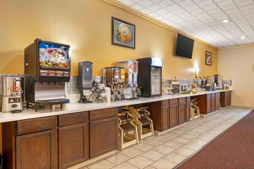 Tiện nghi pha trà/cà phê tại Best Western Green Bay Inn and Conference Center