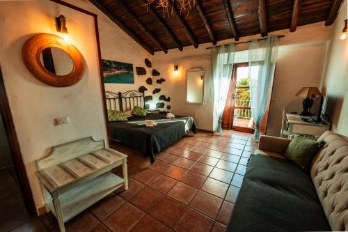 Hotel Rural La Correa del Almendro & Bubble Experience - Adults Only