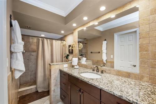 Ένα μπάνιο στο Pelican Watch #603 by Sun Palace Vacations