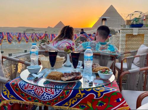 Φαγητό σε αυτό το ξενοδοχείο ή κάπου εκεί κοντά