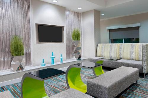 Residence Inn Tampa Downtown Image