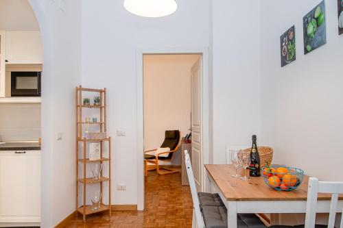 Rhome311 - Vatican Apartment