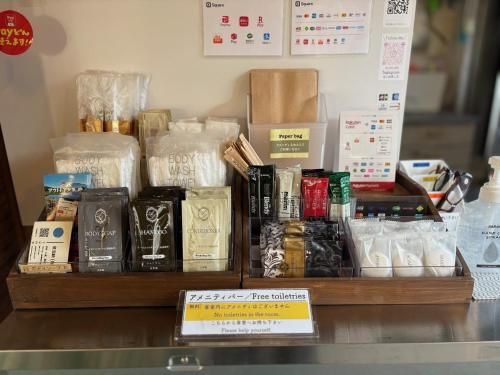 西之表市Seiryukyou的顶部有很多不同类型的食品