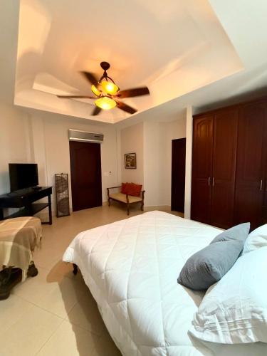 Una cama o camas en una habitación de Casa Magna